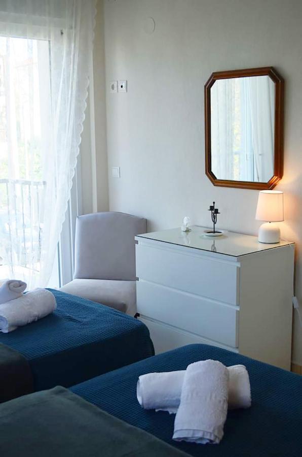 Lemon Beach Front Apartment, Nikiti Zewnętrze zdjęcie