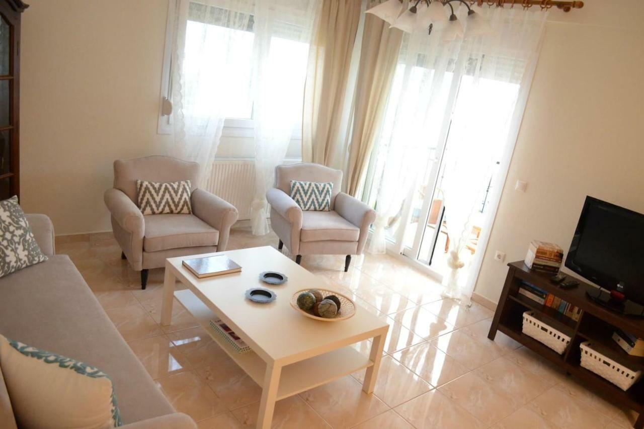 Lemon Beach Front Apartment, Nikiti Zewnętrze zdjęcie